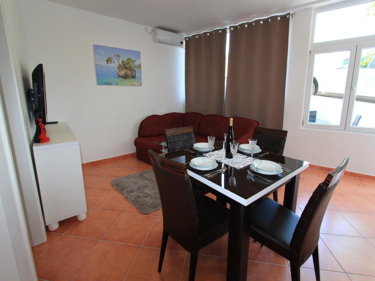 Apartments Nero Novi Vinodolski Eksteriør billede